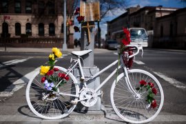 Photo by Dimitry Gudov http://gudphoto.com/bikenyc/2011/03/14/ghost-bike-memorial-ride-2011/